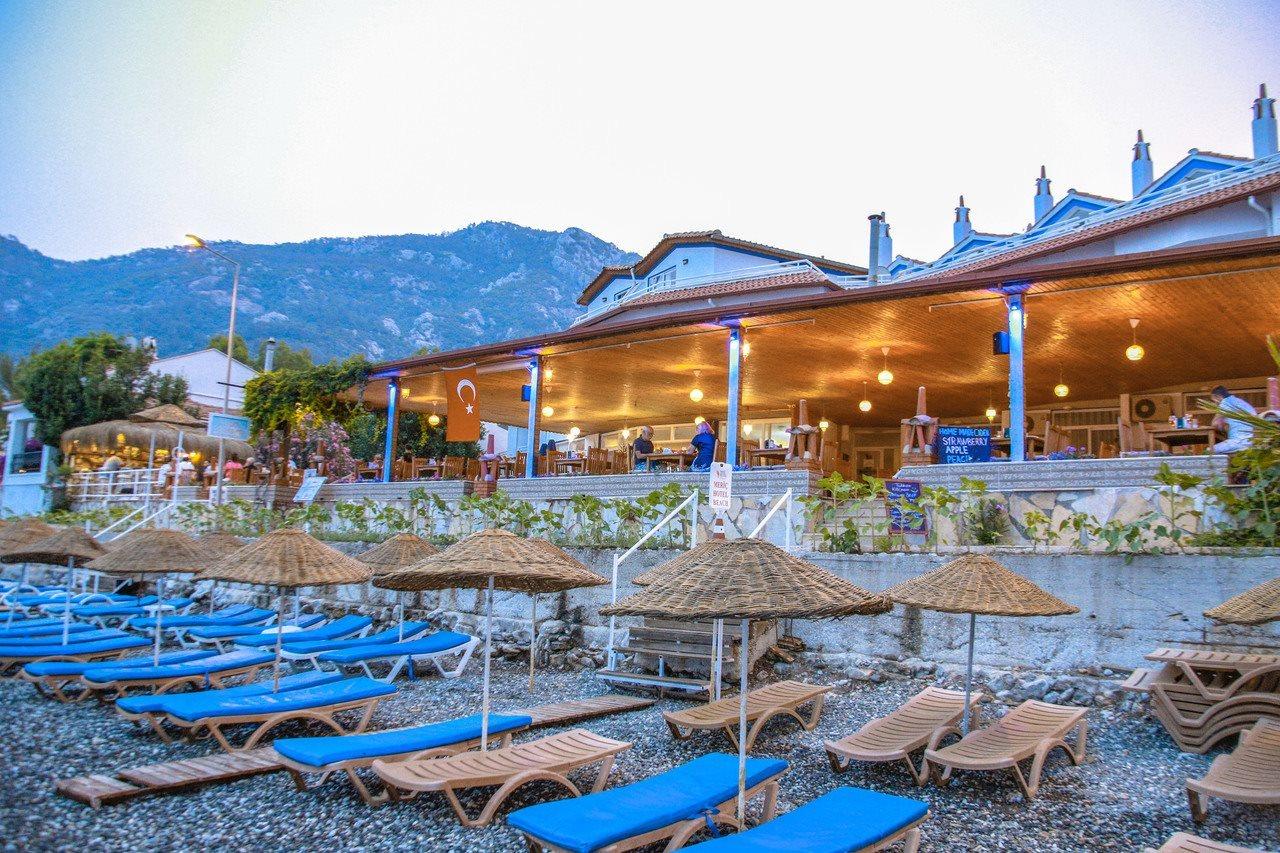 Zeybek Hotel Turunç Eksteriør billede