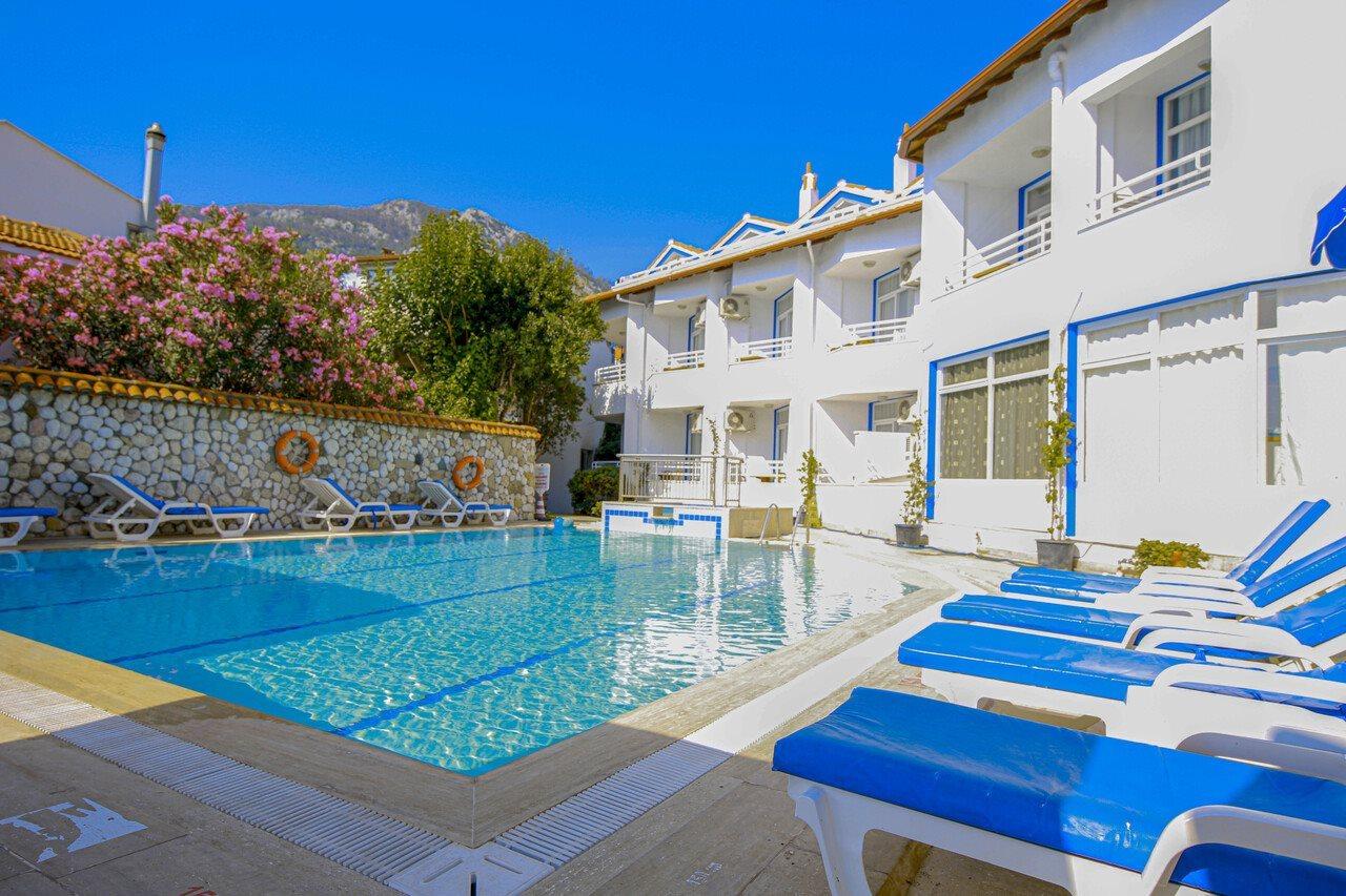 Zeybek Hotel Turunç Eksteriør billede