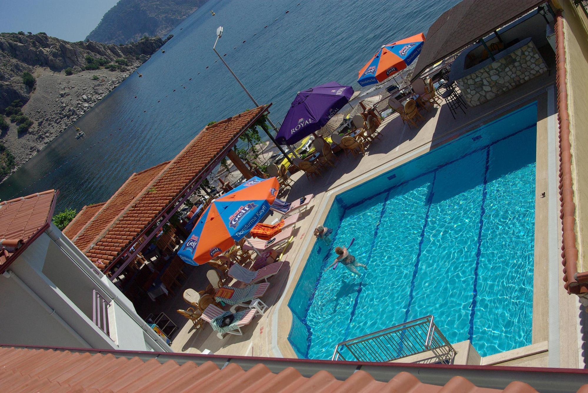 Zeybek Hotel Turunç Eksteriør billede