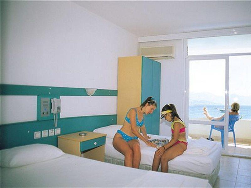 Zeybek Hotel Turunç Eksteriør billede