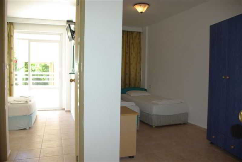 Zeybek Hotel Turunç Eksteriør billede