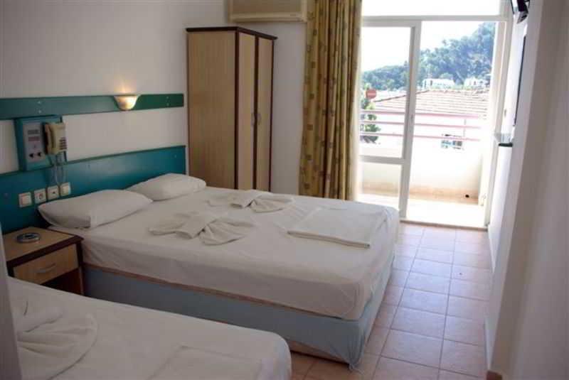 Zeybek Hotel Turunç Eksteriør billede